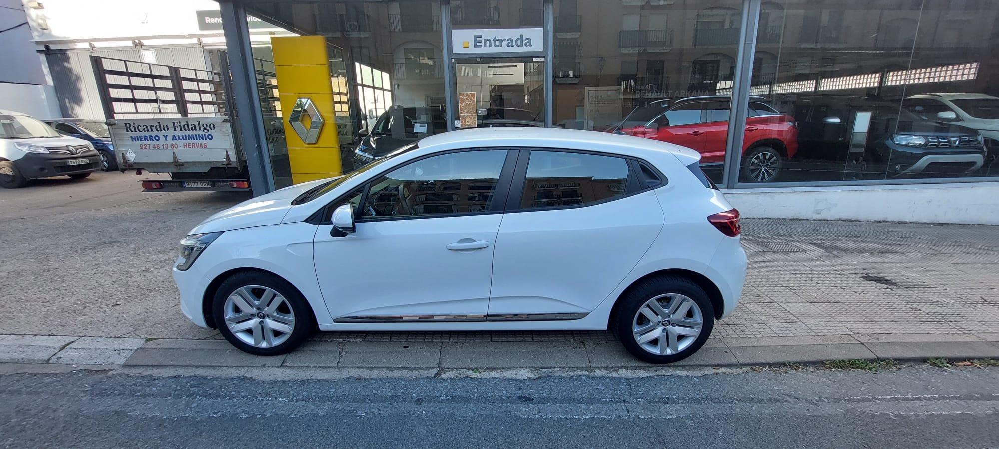 Renault - Clio